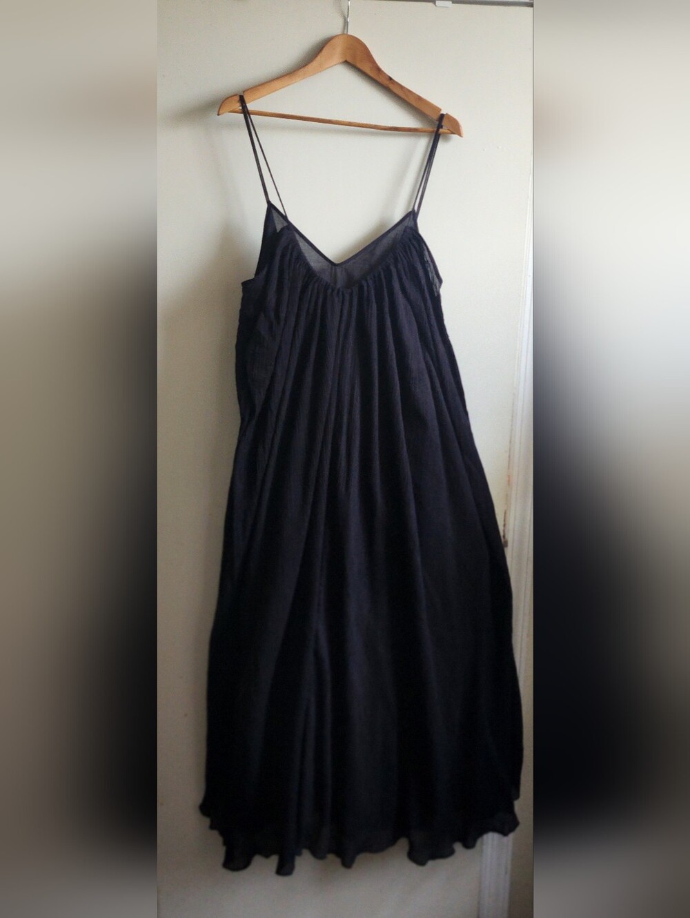 Black V-Neck Spaghetti Strap Maxi Dress